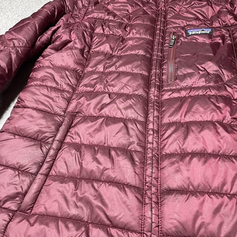 Patagonia Coat Womens Small Purple Quilted Insulated Puffer Parka‎ Jacket - Picture 6 of 13